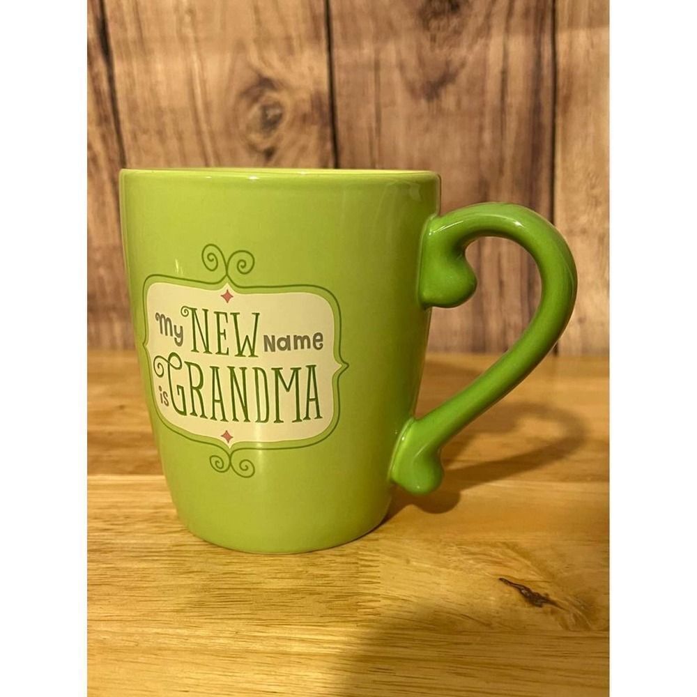 Hallmark “My New Name is Grandma” Lime Green Mug ~16 oz